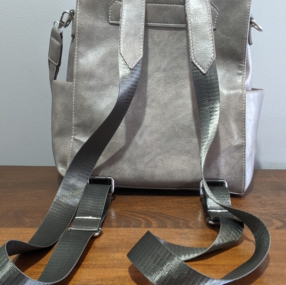 Convertible Backpack - Picture 2 of 3